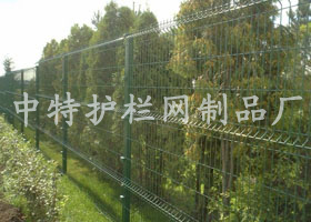 桃型护栏网